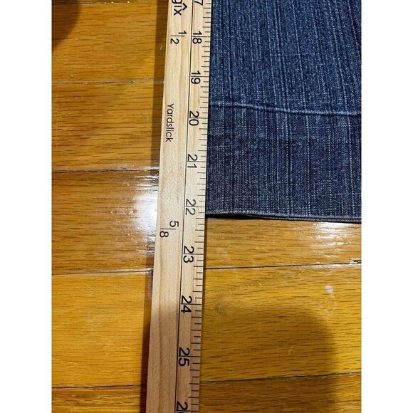 Sag Harbor Jeans Womens 14 Blue Capri Straight Mid Rise Embroidered Denim Boho - Picture 7 of 7